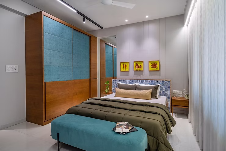 Wardrobe design cost guide Madurai 2026 sliding hinged walk-in